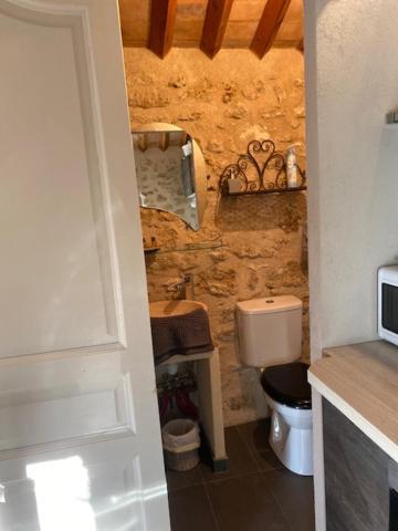 Petit Studio Le Pigeonnier A 5 Mn De Lourmarin Puyvert Exteriér fotografie